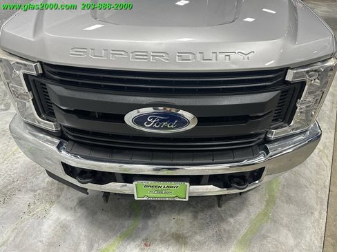 Used 2017 Ford F250 XL w/ Power Equipment Group image 18