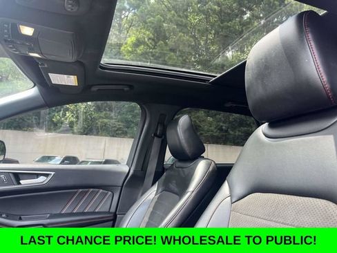 Certified 2022 Ford Edge ST-Line AWD/4WD image 19