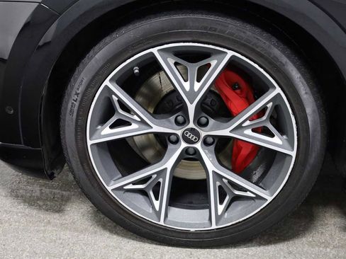 Used 2023 Audi SQ8 Prestige image 37