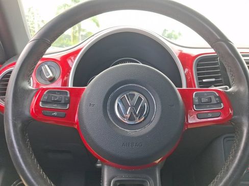 Used 2012 Volkswagen Beetle 2.5 FWD image 30