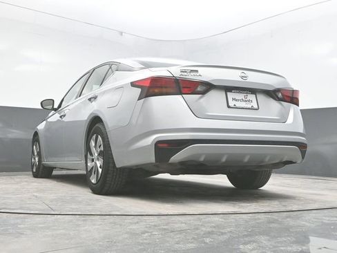 Used 2021 Nissan Altima 2.5 S image 31