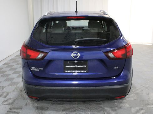 Used 2019 Nissan Rogue Sport SL w/ Premium Package image 28