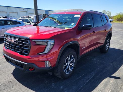 Used 2025 GMC Acadia AT4 w/ Super Cruise Package image 4