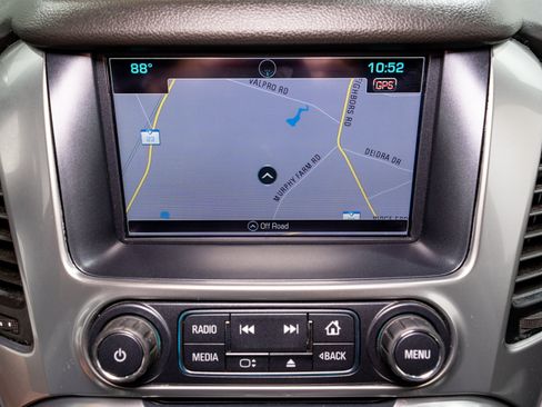 Used 2019 Chevrolet Tahoe LT AWD/4WD image 16