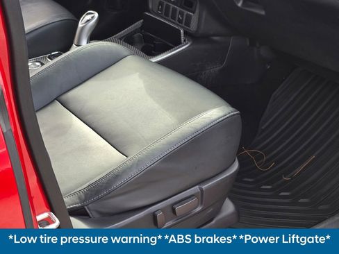 Used 2019 Mitsubishi Outlander SEL image 9