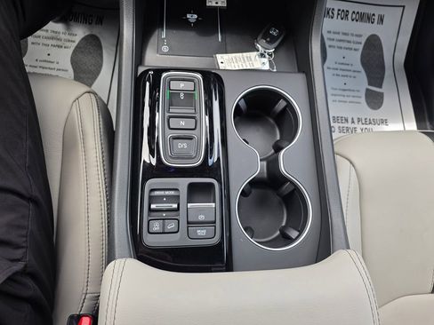 New 2026 Honda Pilot Touring image 19