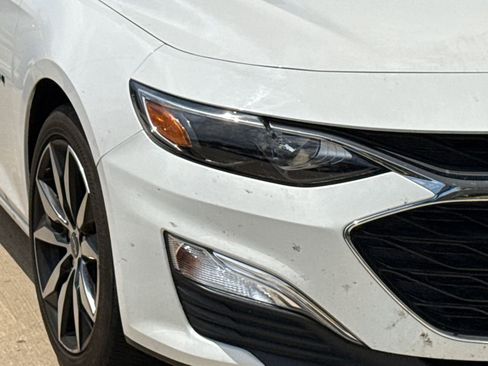 Used 2020 Chevrolet Malibu RS FWD image 4
