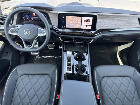 New 2026 Volkswagen Atlas SEL Premium R-Line AWD/4WD image 9