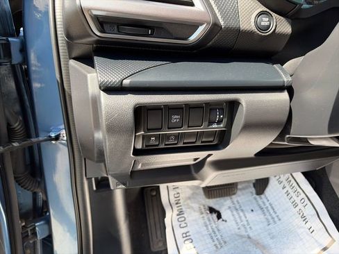 Certified 2023 Subaru Forester AWD/4WD image 21