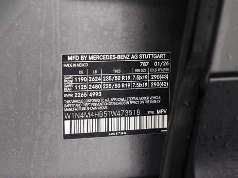 New 2026 Mercedes-Benz GLB 250 4MATIC image 19