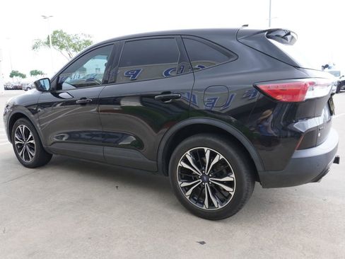 Used 2022 Ford Escape SEL w/ SEL Stealth AWD Package image 4