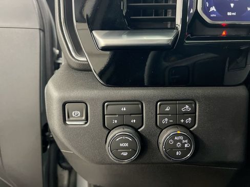 New 2026 Chevrolet Silverado 3500 LT w/ Convenience Package AWD/4WD image 13