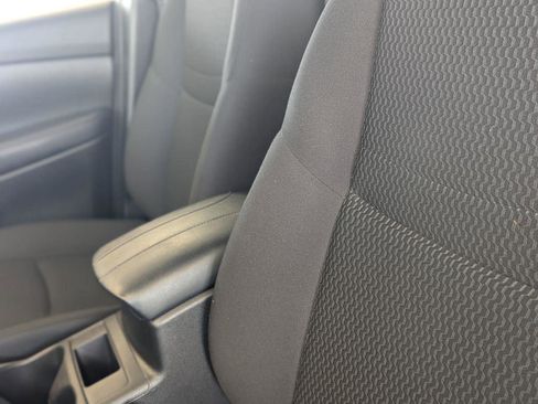 Used 2020 Nissan Rogue Sport S FWD image 19