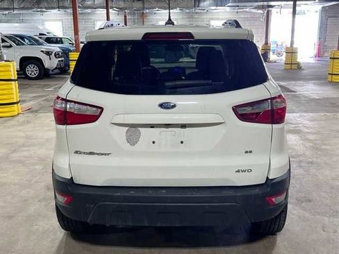 Used 2020 Ford EcoSport SE image 5