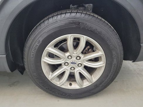 Used 2021 Ford Explorer 4WD image 31