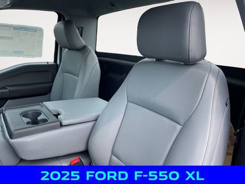 New 2025 Ford F550 4x4 Regular Cab Super Duty w/ XL Chrome Package image 12