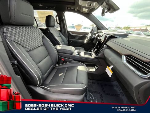 New 2026 GMC Acadia Denali w/ Super Cruise Package image 20