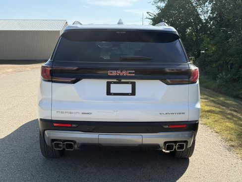 Used 2026 GMC Acadia Elevation w/ Elevation Premium Package AWD/4WD image 7