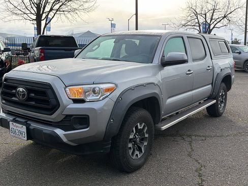 Used 2021 Toyota Tacoma SR image 1