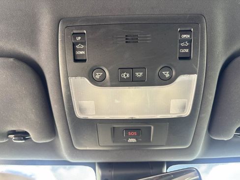 Used 2017 Lexus IS 200t RWD image 29
