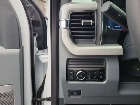 New 2026 Ford F250 XLT image 22