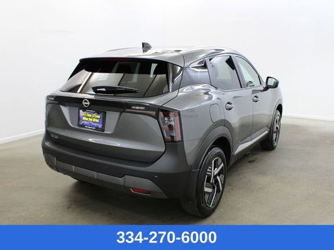 New 2026 Nissan Kicks SV w/ SV Premium Package image 4