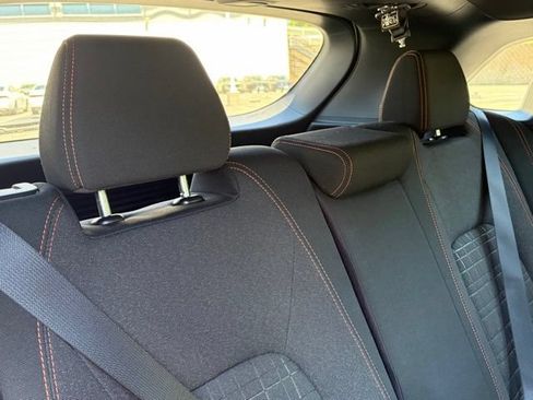 Used 2025 Honda HR-V Sport image 29
