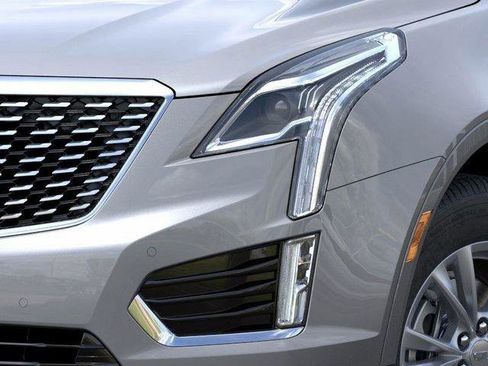 New 2026 Cadillac XT5 Luxury image 19
