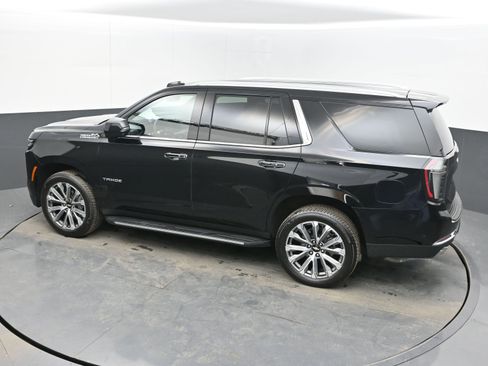 Certified 2025 Chevrolet Tahoe High Country image 32