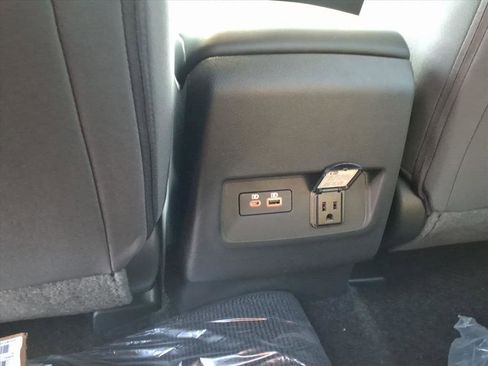 New 2026 Nissan Frontier SV image 29