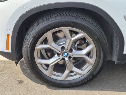 Used 2024 BMW X3 sDrive30i w/ Convenience Package RWD image 30
