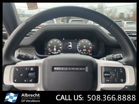 Used 2025 Land Rover Defender 110 S image 25