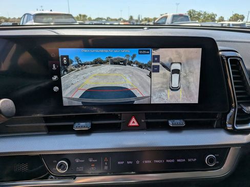 Certified 2023 Kia Sportage SX AWD/4WD image 26