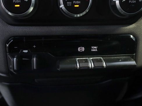 Used 2021 RAM 2500 Big Horn image 34