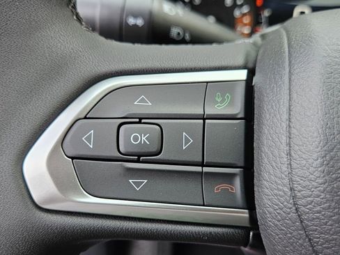 New 2026 Jeep Compass Latitude image 24