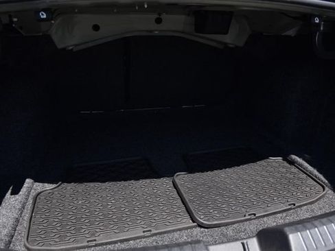 Certified 2023 Volkswagen Jetta SE FWD image 23
