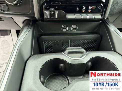 New 2026 RAM 1500 4x4 Crew Cab image 22