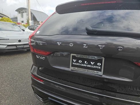 Certified 2025 Volvo XC60 B5 Plus AWD/4WD image 16