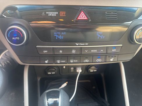 Used 2019 Hyundai Tucson Sport image 12