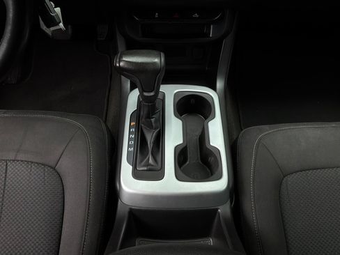 Used 2016 Chevrolet Colorado LT RWD image 13