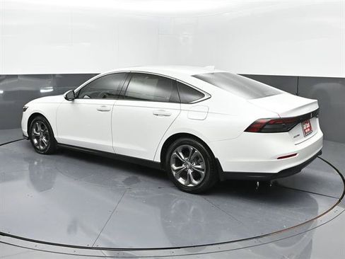 Used 2024 Honda Accord EX image 24