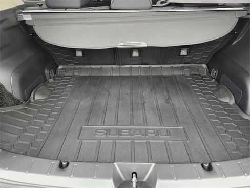 Used 2020 Subaru Crosstrek 2.0i Premium w/ Moonroof Package 2 image 32