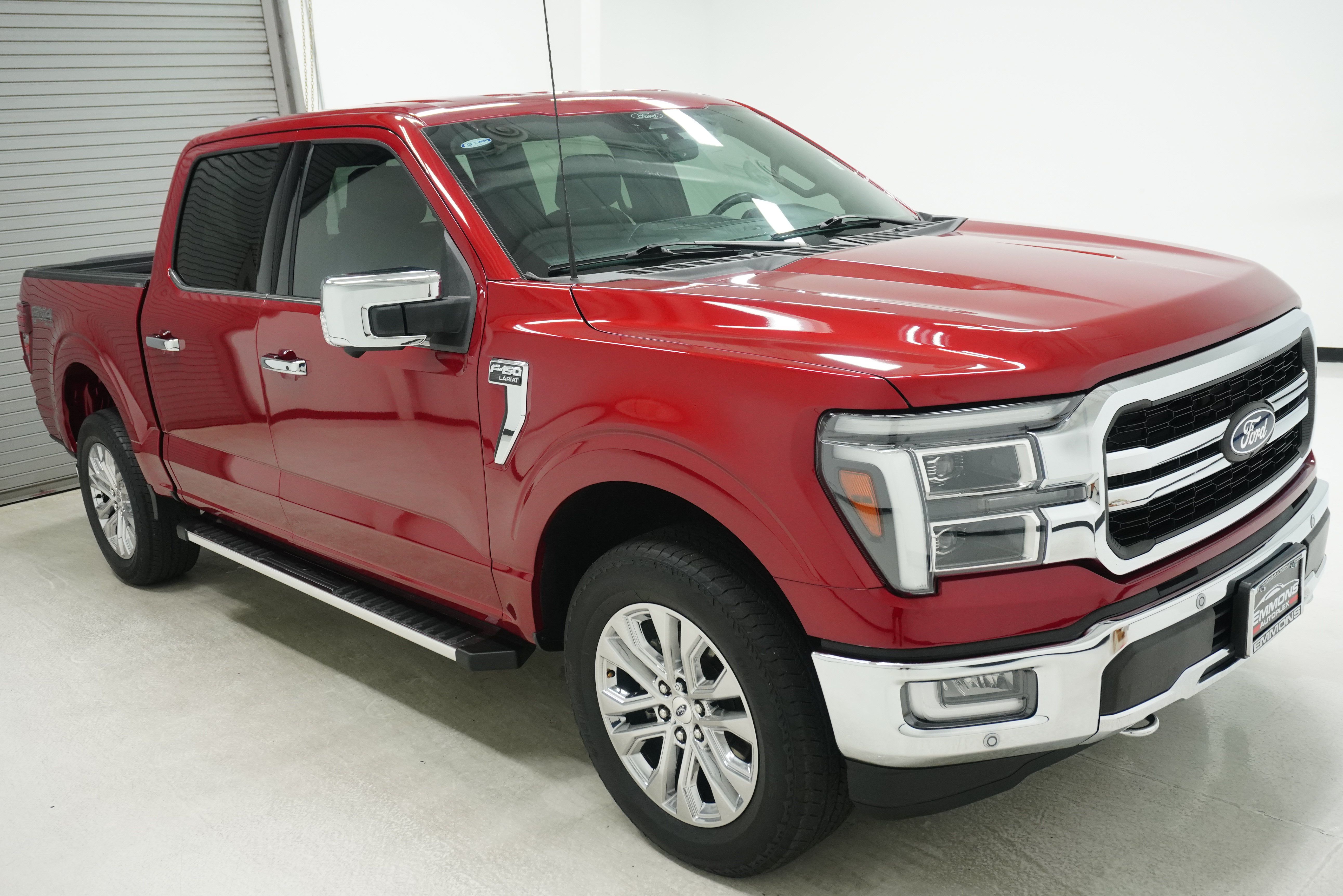 Used 2024 Ford F150 Lariat w/ FX4 Off-Road Package AWD/4WD image 3