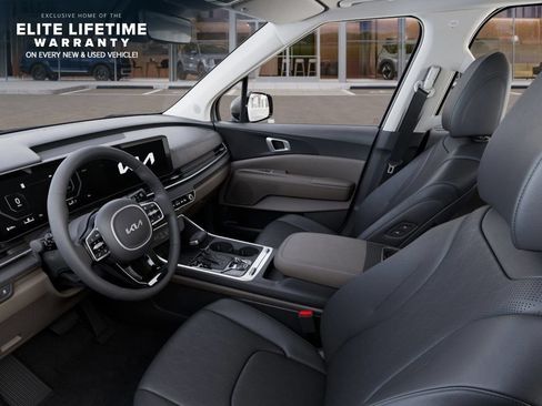 New 2026 Kia Carnival SX FWD image 18