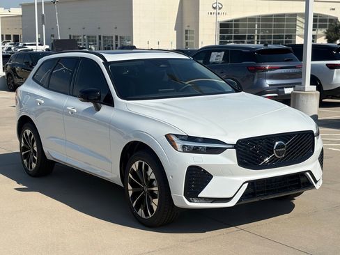 New 2026 Volvo XC60 B5 Plus w/ Protection Package Premier image 6