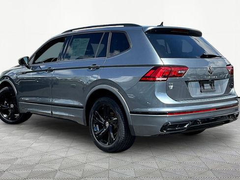 Used 2023 Volkswagen Tiguan SE R-Line FWD image 4