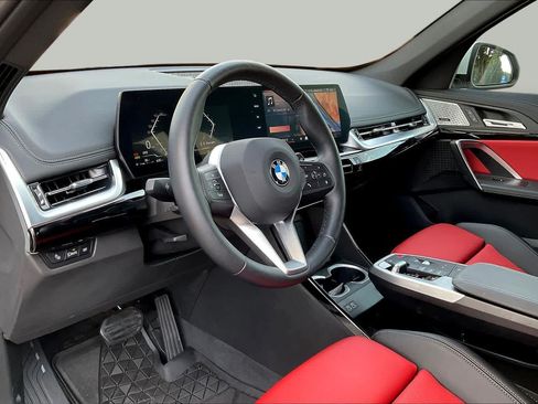 Used 2025 BMW X1 xDrive28i w/ Convenience Package AWD/4WD image 35