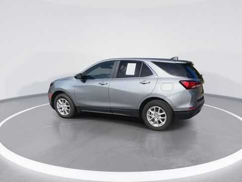 Used 2024 Chevrolet Equinox LT AWD/4WD image 8