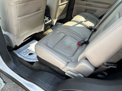 Used 2013 Ford Explorer Limited AWD/4WD image 9