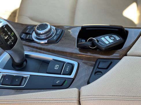 Used 2013 BMW 535i Sedan RWD image 19